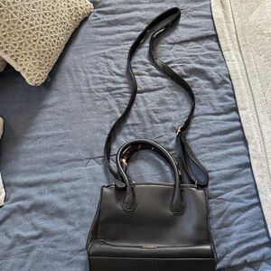 Elegant Black Leather Handbag